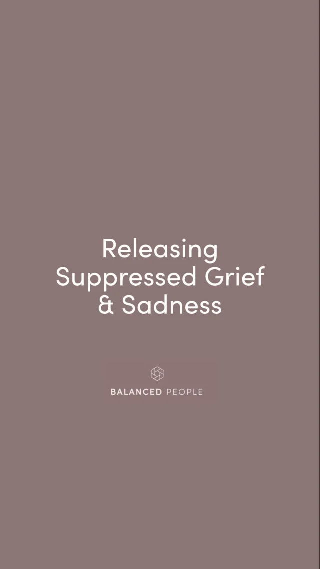 Releasing Suppressed Grief & Sadness

🔹 Where it’s stored: Chest, shoulders, breath 🔹 What this does: Opens the heart, deepens breath, encourages emotional flow

✅ When to do it: When feeling emotionally blocked or heavy.  ❌ When NOT to do it: If strong emotions arise suddenly, pause and focus just on slow breathing.

#NervousSystemHealing #EmotionalRelease #SomaticTherapy
