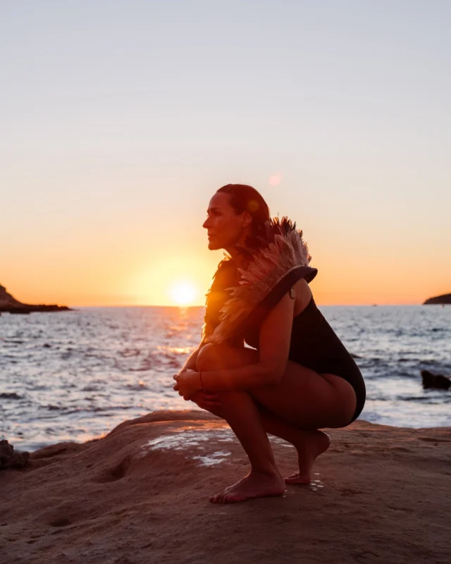 Sensitivity is a nervous system superpower — once you learn how to regulate it. I call it ‘ high sensitivity intelligence ‘
Let’s shift it from overwhelm to wisdom.
📩 DM me to learn how to begin your somatic healing process.

#BalancedPeople #HighlySensitive #SomaticAwareness #NervousSystemCare